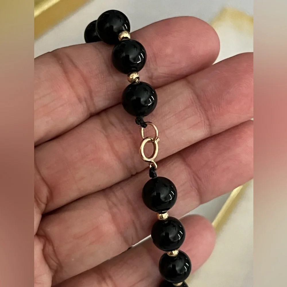 Black onyx  and 14k  gold beads set off 2 necklace and bracelet - Picture 5 of 10